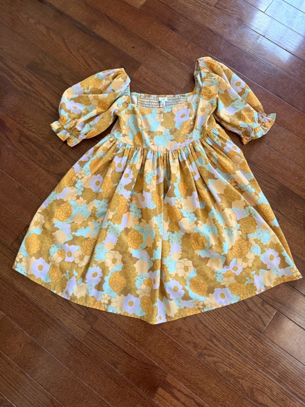 RIVER ISLAND DRESS Pretty Floral Print